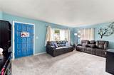 540 Roosevelt Avenue - Photo 2
