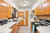 540 Roosevelt Avenue - Photo 9