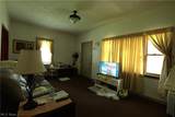 303 Van Street - Photo 4