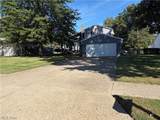 525 Saint Lawrence Boulevard - Photo 1