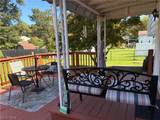 525 Saint Lawrence Boulevard - Photo 22