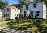 1139 Roslyn Avenue - Photo 2