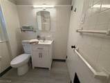 1139 Roslyn Avenue - Photo 29