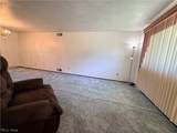 221 Frostview Drive - Photo 3