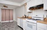 11404 Wallingford Avenue - Photo 11