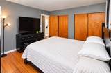 11404 Wallingford Avenue - Photo 16