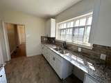 1119 Abbey Place - Photo 17