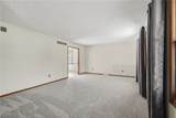 4050 Kings Court - Photo 3