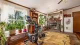 2038 Oldtown Valley Road - Photo 14