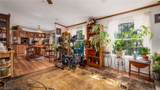 2038 Oldtown Valley Road - Photo 15