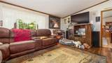 2038 Oldtown Valley Road - Photo 17