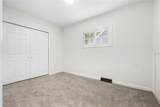 221 Carnegie - Photo 15