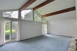 2025 Lyndway Road - Photo 17
