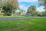 2025 Lyndway Road - Photo 6