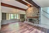 2025 Lyndway Road - Photo 7