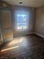 9509 Kempton Avenue - Photo 12