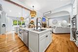 305 Cedar Street - Photo 3