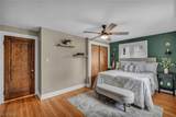 2390 Rinard - Photo 5