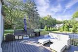 9327 Lake Shore Boulevard - Photo 14
