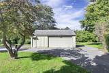 9327 Lake Shore Boulevard - Photo 8