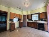 402 Vine Street - Photo 4