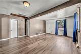 318 Longson Avenue - Photo 3