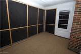 574 Moreley Avenue - Photo 18