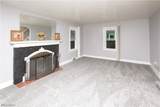 574 Moreley Avenue - Photo 5
