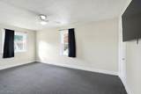 4214 Longwood Avenue - Photo 19