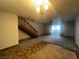 924 Nob Hill Drive - Photo 3