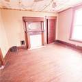 821 32nd Street - Photo 17