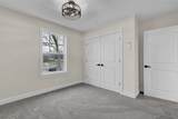 557 Lexington Avenue - Photo 39
