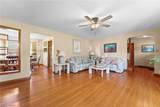 4423 Broadway Avenue - Photo 17