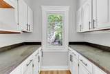 9807 Parkgate Avenue - Photo 6