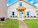 809 32nd Street - Photo 2