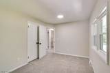 2758 Oak Street - Photo 32