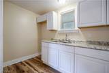 1152 Manning Avenue - Photo 10