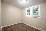 1152 Manning Avenue - Photo 17