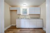1152 Manning Avenue - Photo 8