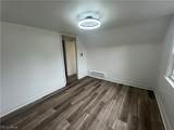 4420 Torrington Avenue - Photo 23
