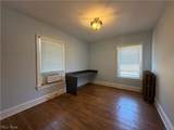1370 Mathews Avenue - Photo 20