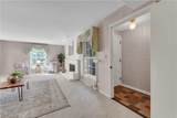 18219 Van Aken Boulevard - Photo 4