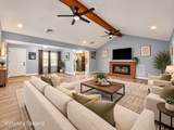 1725 Bathgate Avenue - Photo 5