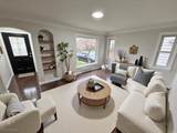 11005 Brunswick Avenue - Photo 4