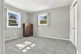 1367 Cherry Lane - Photo 18