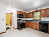 310 Trappers Hollow Road - Photo 10