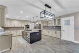 6560 Queens Way - Photo 13