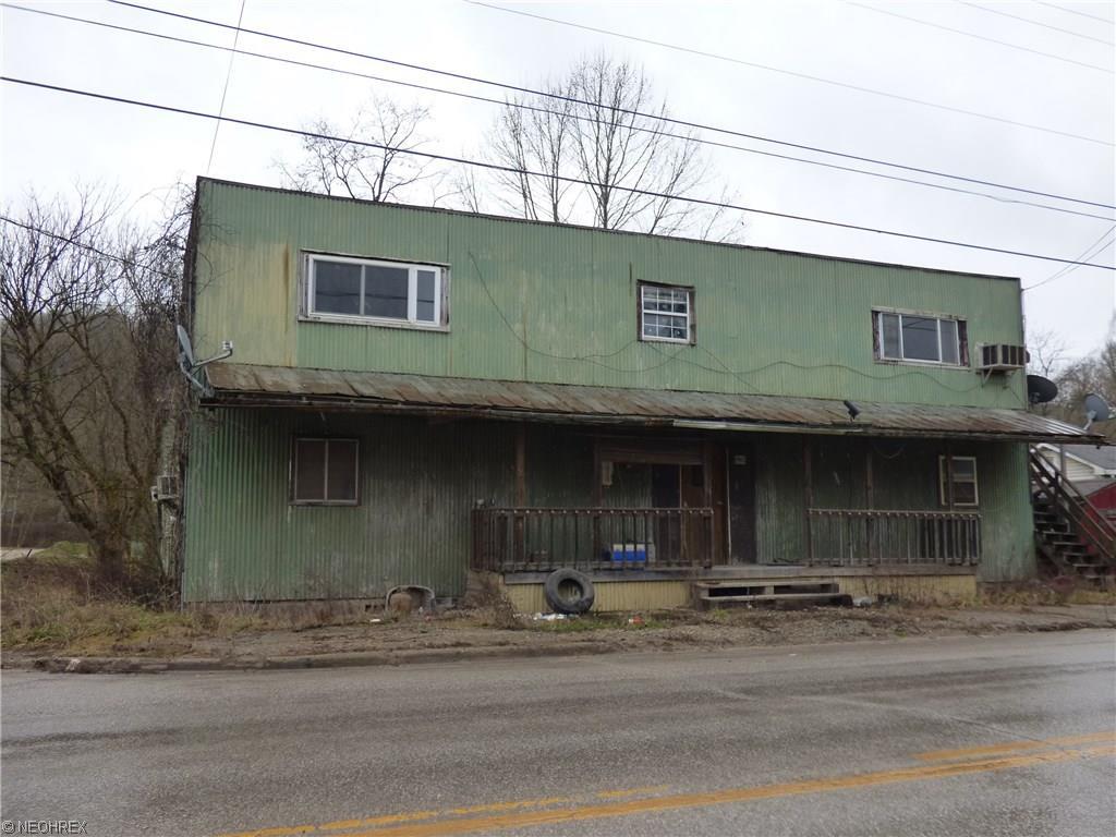 686 Washington Avenue - Photo 1