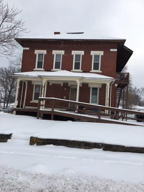 110 Railroad St - Photo 1