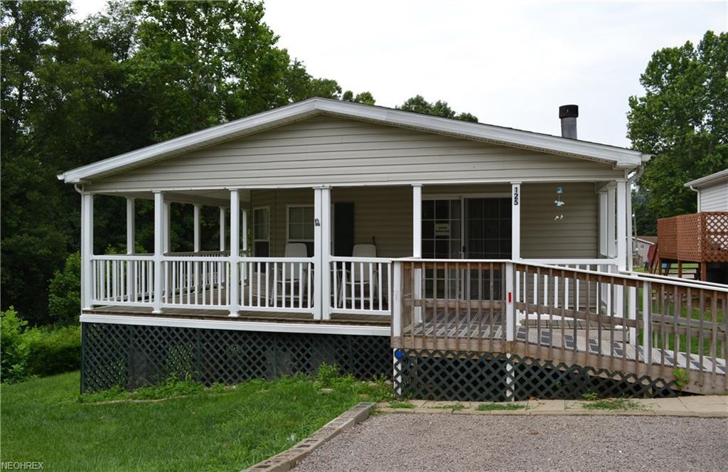 125 Rosewood Avenue - Photo 1